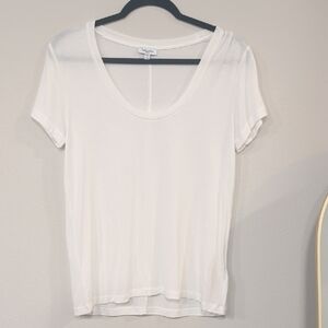 Splendid Cream Short Sleeve Scoop Neck Tee